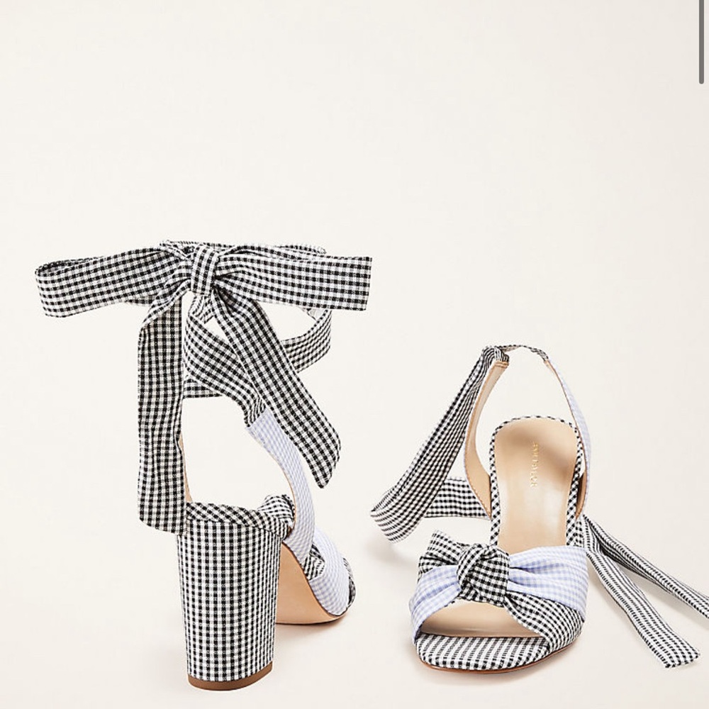 Ann Taylor gingham sandals